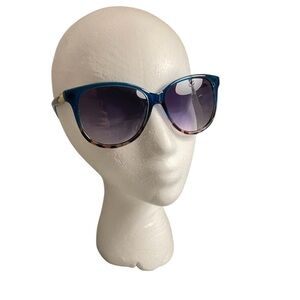 Blue and Purple Oversized Cat-Eye Sunglasses and Case NWOT